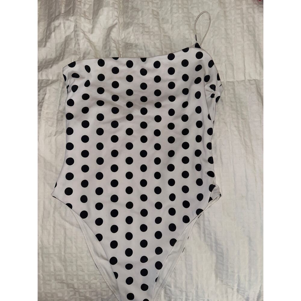 Wanderlust Swim Size Mediun White and Black Polka Dot One Shoulder Swimsuit NWT